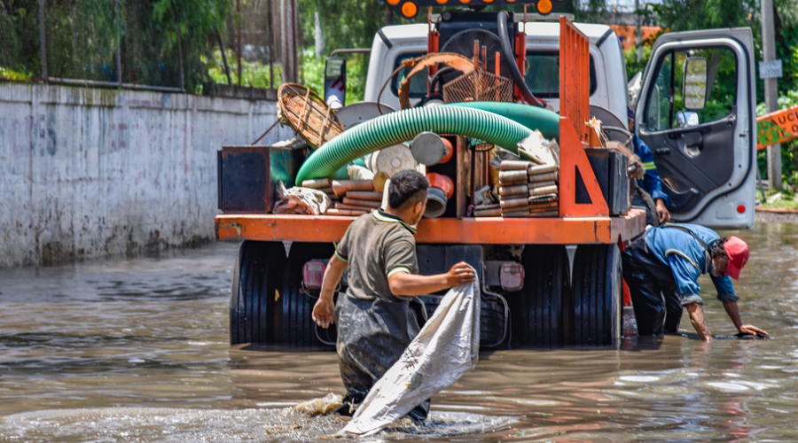 Hurricane Flood Carpet Cleanup: Step-by-Step Recovery Guide